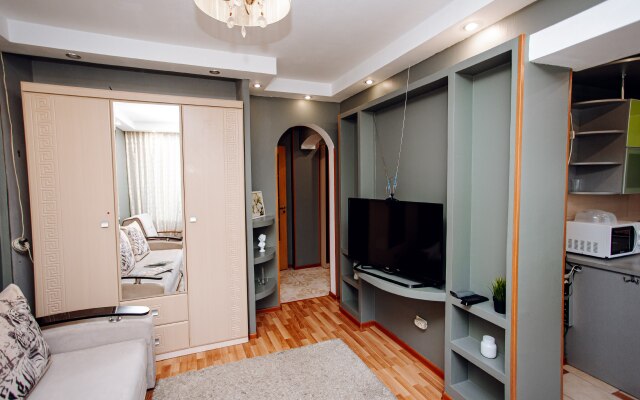 Na Prospekte Lenina 131A Apartments