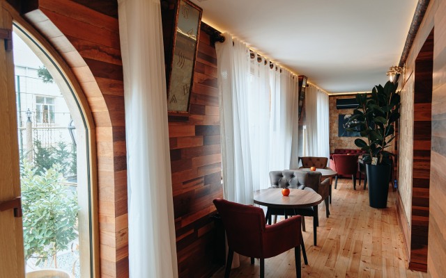 Bayil Breeze Hotel