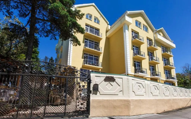 Pelican Hotel