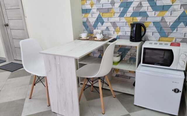 Diplomat Na Molodezhnoy Hotel