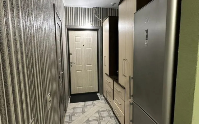 Na Kolmovskoy Naberezhnoy 71a Flat