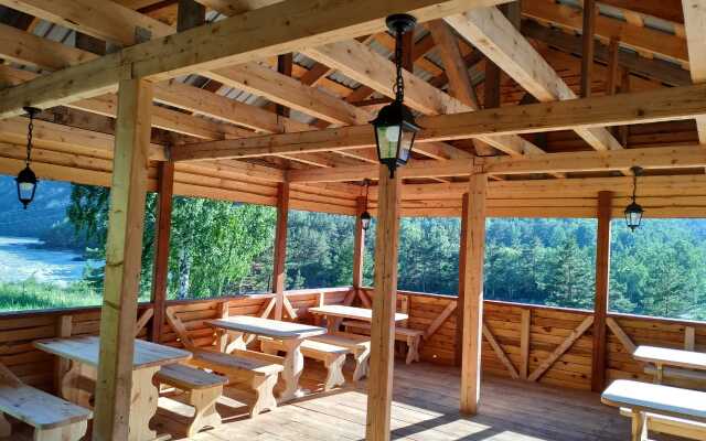 Эко отель Бертка