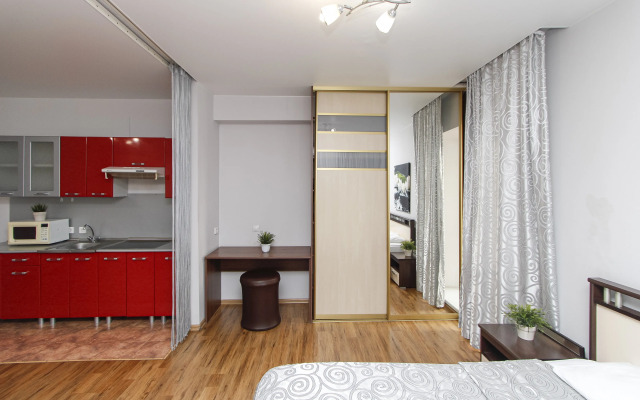 Апартаменты с двуспальной кроватью и кухонной зоной №502