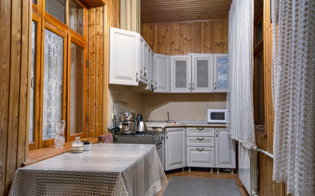 Частный дом в центре