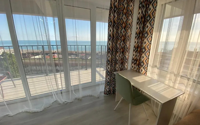 Апартаменты с видом на море и горы