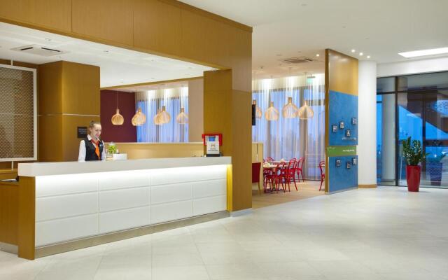 Hampton By Hilton Saint Petersburg ExpoForum Hotel