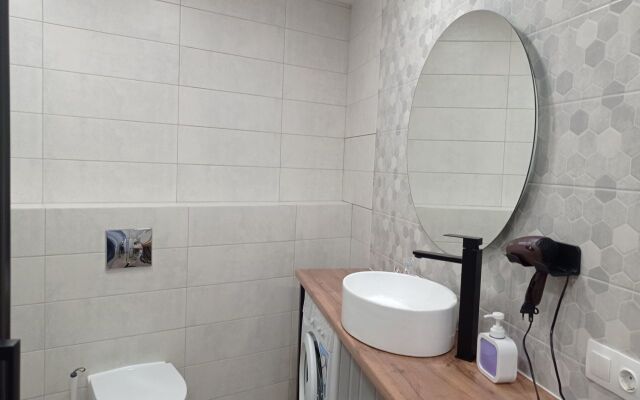 Na Ulitse Novosyolov 113 Flat