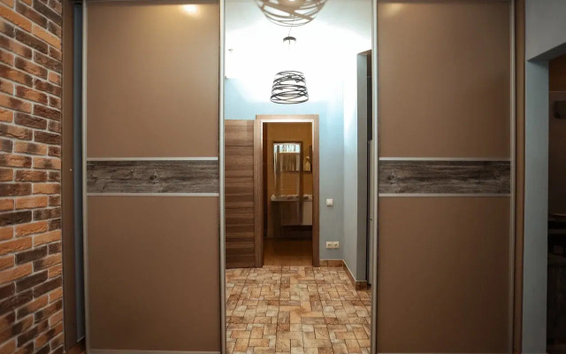 Studiya Uluchshenaya Apartments