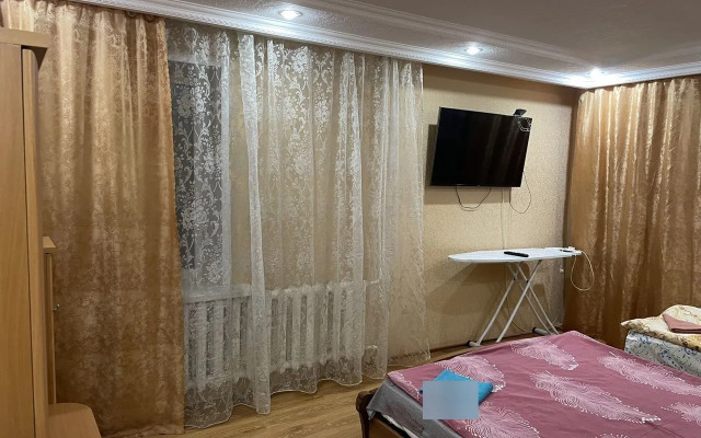 Квартира Уютная двухкомнатная