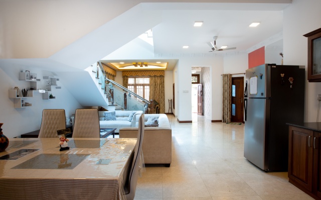 Yoho Villa Safari Colombo Hotel