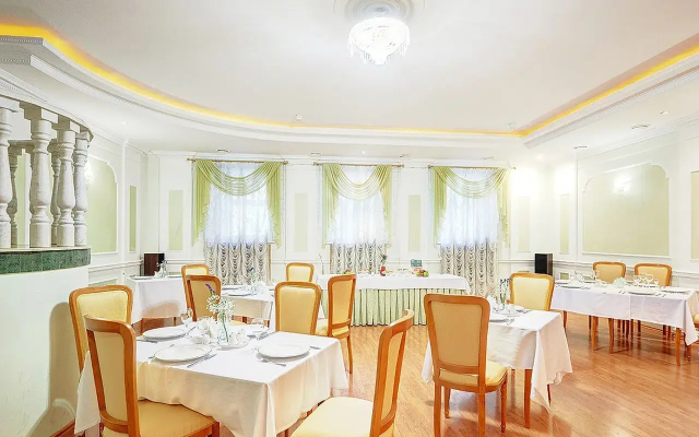 Ocharovanny Strannik Hotel