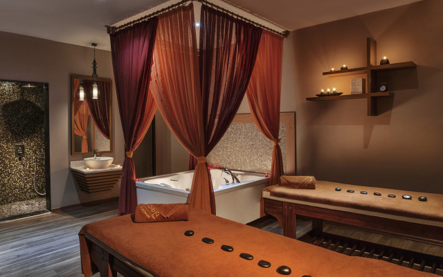 Botanik Platinum Hotel