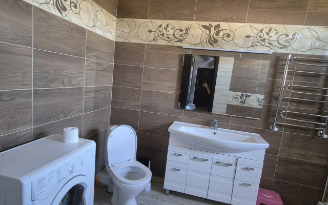 Semeynaya Dacha Na Poberezhye Baltiyskogo Morya Private House