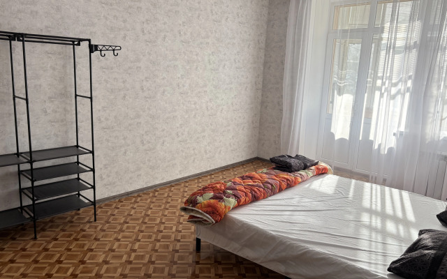 Квартира 3-комнатная Сталинка в Центре Казани