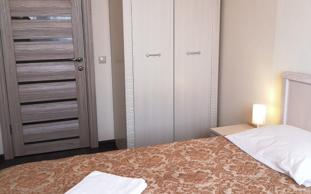 Улучшенные апартаменты Oрехово (Дом у Парка)