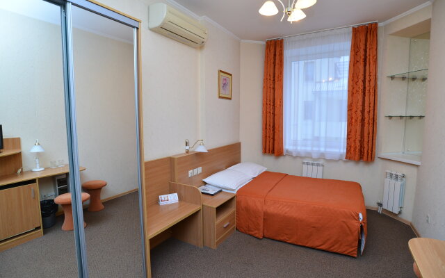 Yuzhny Eurohotel Hotel