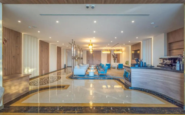 Отель Seven Gardens Hotel