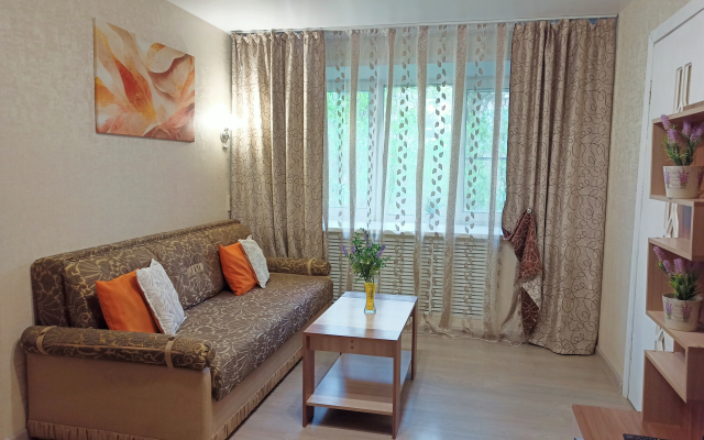 Na Oktyabrya 47a Apartments
