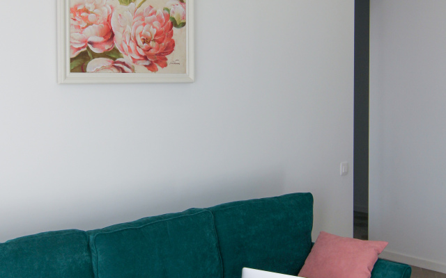 Apartment on the Heights 1