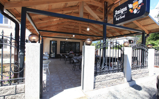 Отель Лазурит