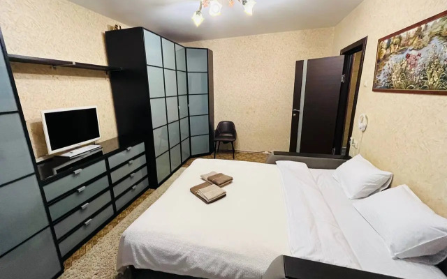 Квартира 2-х комнатная Осенний бульвар