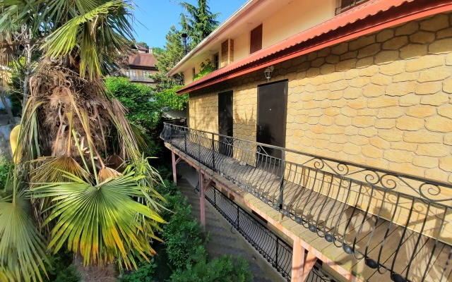 Byili-Zhili Guest house