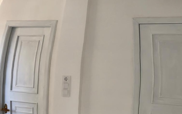 "odnushka S Gamakom" Flat