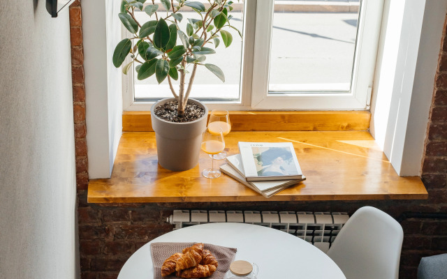 Апартаменты ApartH с видом на город и камином