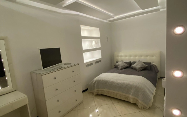 Апартаменты Уютная современная квартира в историческом центре города