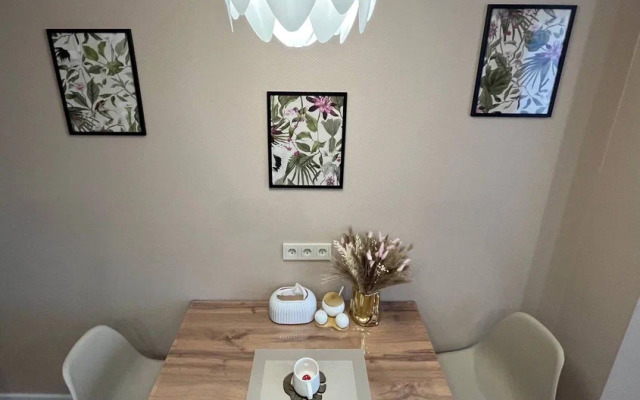 Апартаменты ДзенХоум на Оранжерейной