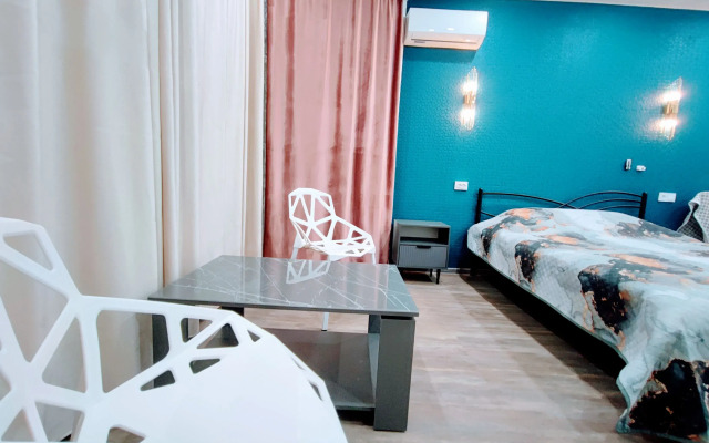 Lyuks s Konditsionerom i Boylerom v Tsentre Apartments
