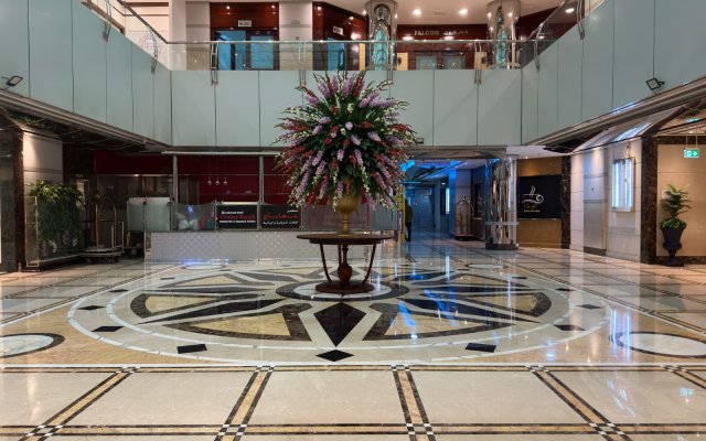 Royal Concorde Hotel and Suites