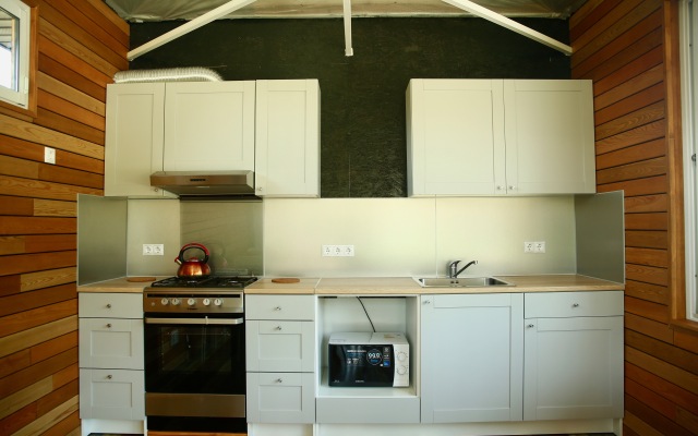 TK's House Guest House