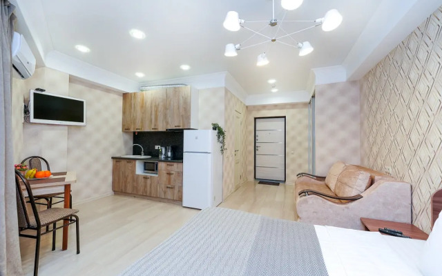4 Krymskiy Mamayka Apartment