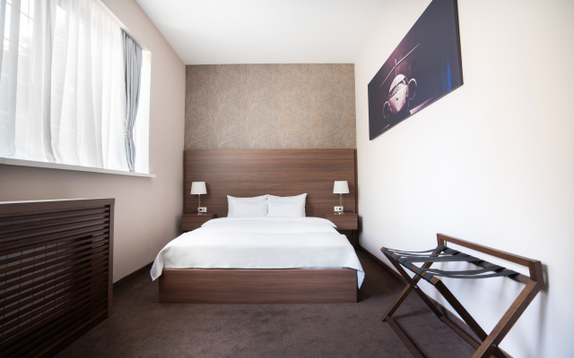 Veneti Suites Guest House