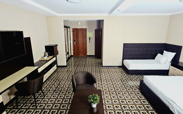 Hotel Repin