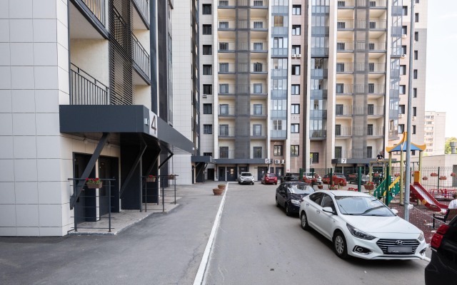 S Dizaynerskim Remontom Apartments