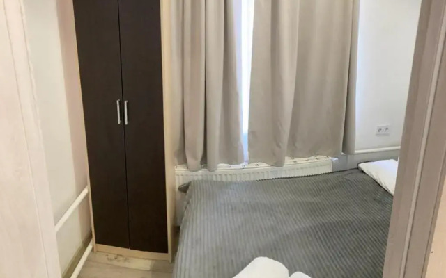 Teplichniy proyezd 7 Apartment 3