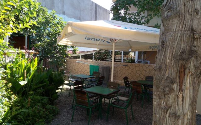Anzhelika Guest House