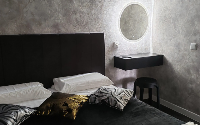 V tsentre g. Blagoveschenska Flat
