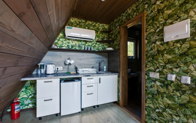 Yakshino Private House