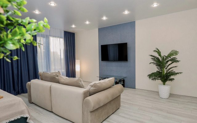 Zhk Respublika s vidom na ploschad Apartments