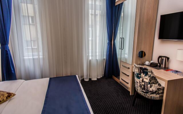 Ночлег и завтрак (B&B) Five Points Square - City Center