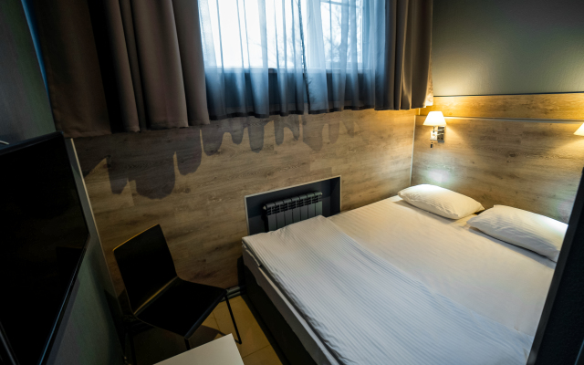 Отель Профотель