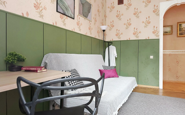 Chetyrekhkomnatnaya Natali Apart V Tsentre Moskvy Flat