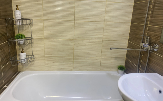 V Tsentre Na Pobede Revolyutsii Flat
