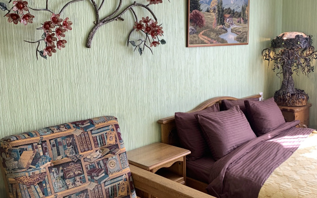 Квартира Просторная студия в хорошем районе