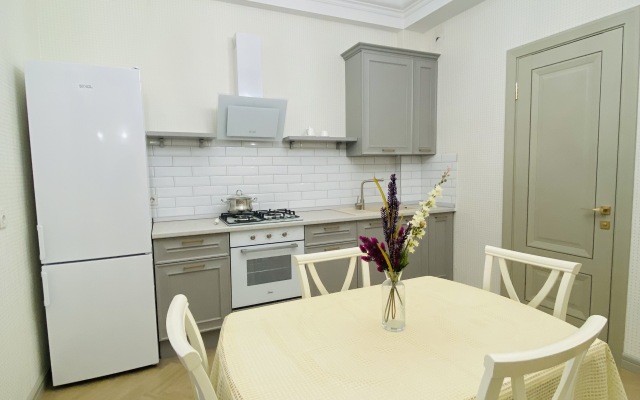 Tur House U Naberezhnoj Apartments