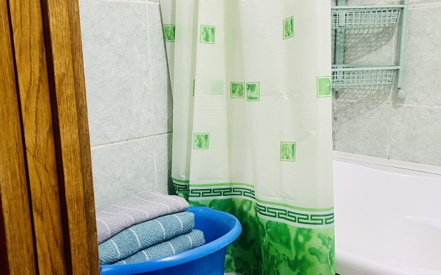 Blagorodnaya klassika v Tsentre Flat