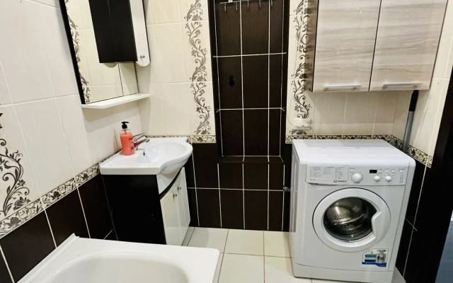 3kh Komnatnaya Kvartira U Zhd Vokzala Flat